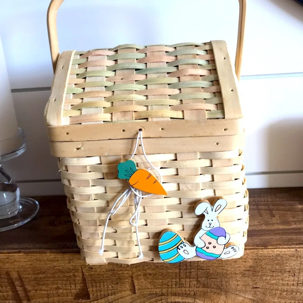 N/A beautiful basket